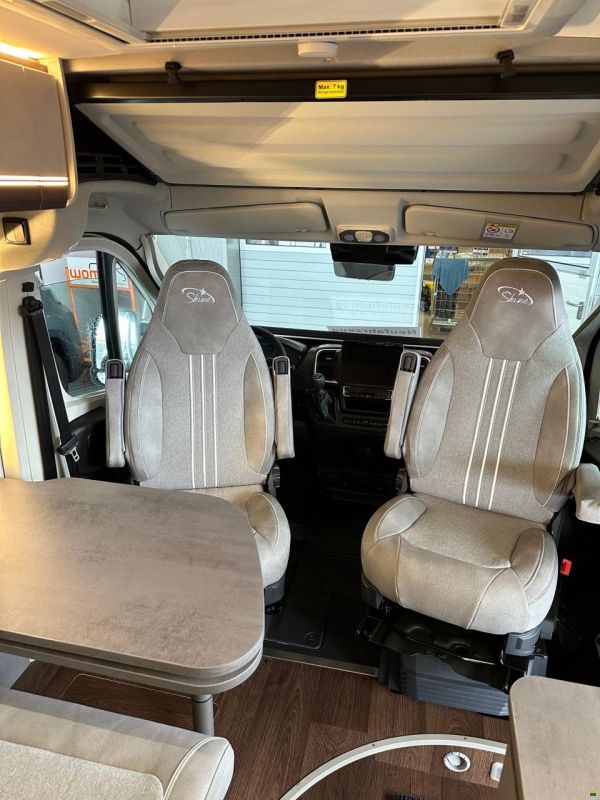 Pössl Summit Shine 640