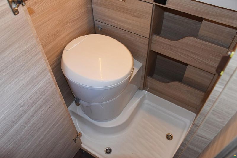 Knaus BOXSTAR 630FREEWAY 2,3D 9G-AUT HOCHDACH