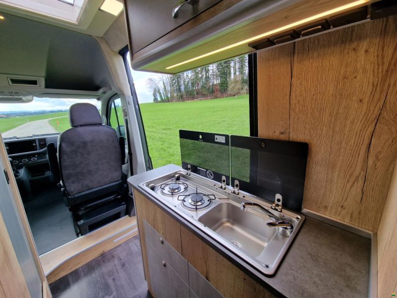 Megamobil Mega Lounge 600 VW 177 PS