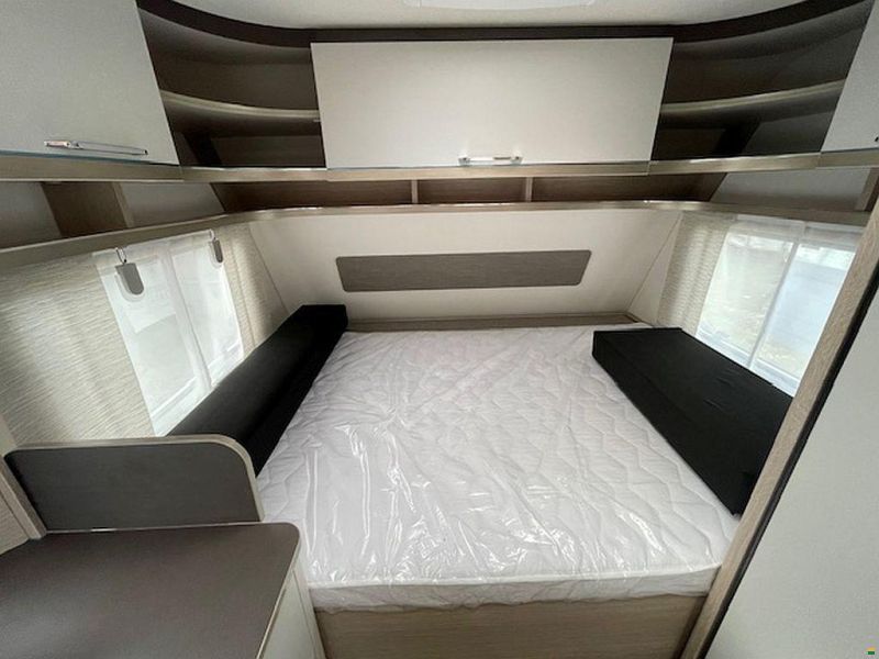 Bürstner Premio 395 TS