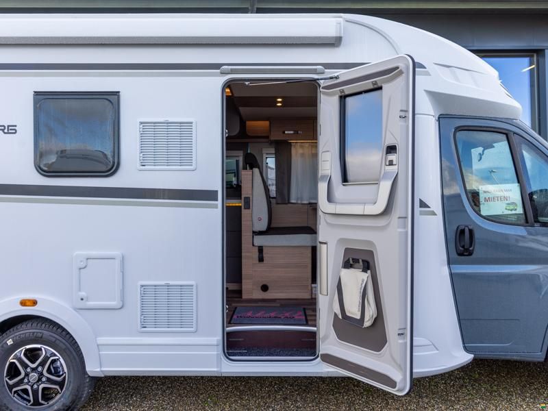 Weinsberg CaraSuite 700 ME