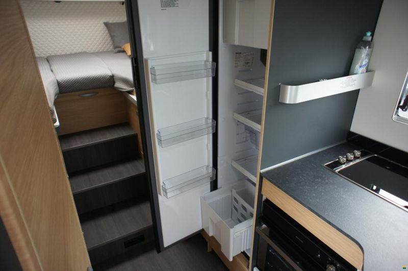 Adria Coral XL 660 SL