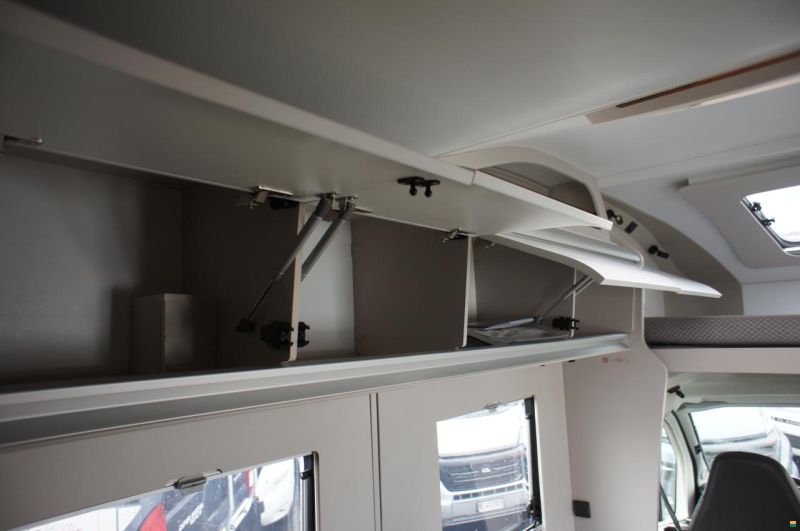 Adria Coral XL 660 SL