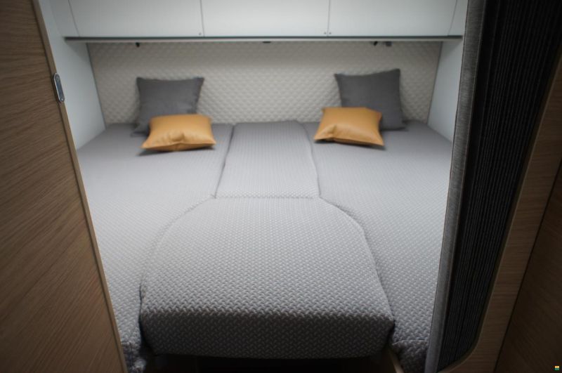 Adria Coral XL 660 SL