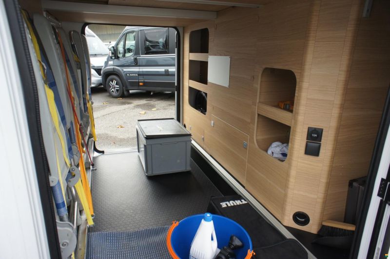 Adria Coral XL 660 SL