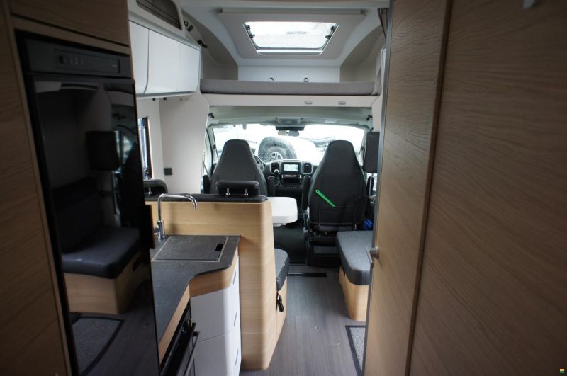 Adria Coral XL 660 SL