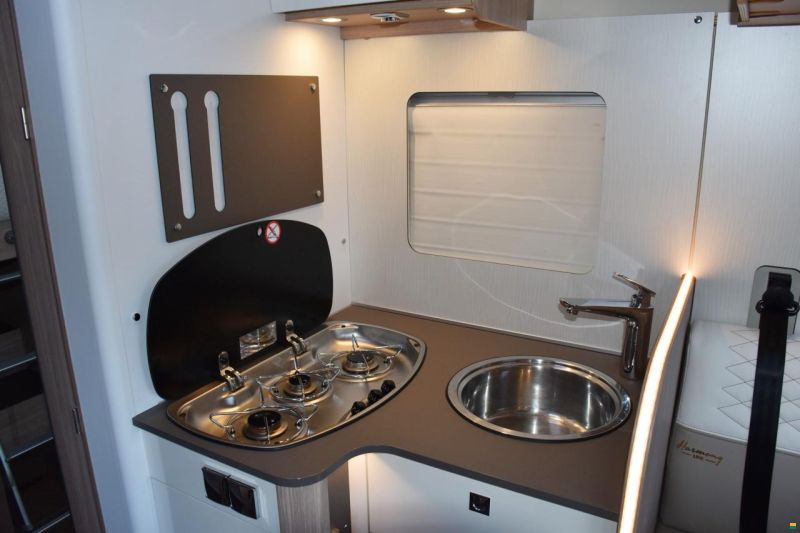 Bürstner LYSEO TIME IT 727 G HARMONY LINE 2,0 HDI