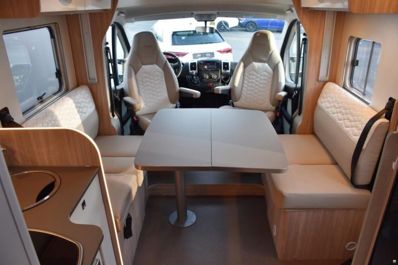 Bürstner LYSEO TIME IT 727 G HARMONY LINE 2,0 HDI