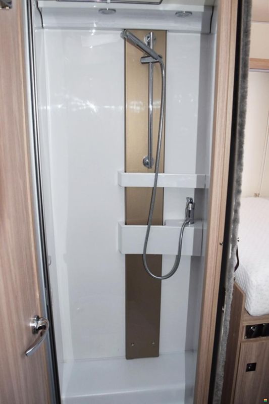 Bürstner LYSEO TIME IT 727 G HARMONY LINE 2,0 HDI