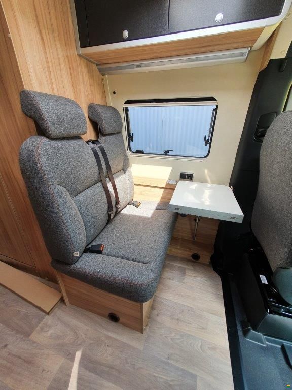 Hymer Grand Canyon S Crossover