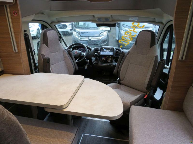 Knaus L!ve Wave 650 MX