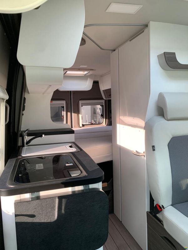 Van Tourer 600 L Comfort Fiat MJT 140 PS