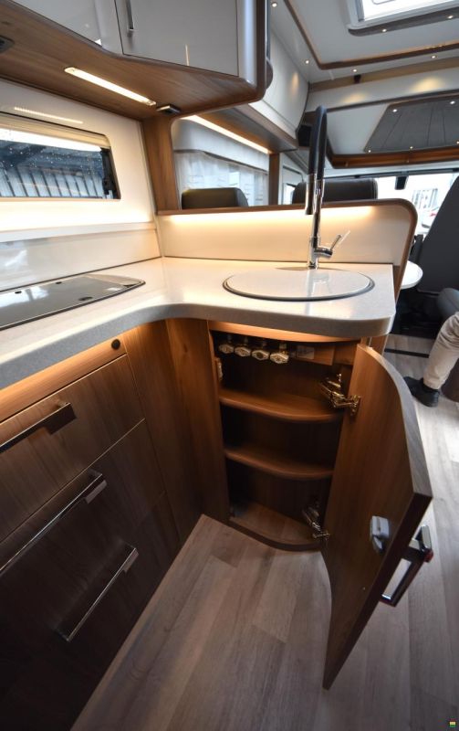 Kabe Imperial i860 LQB 2024