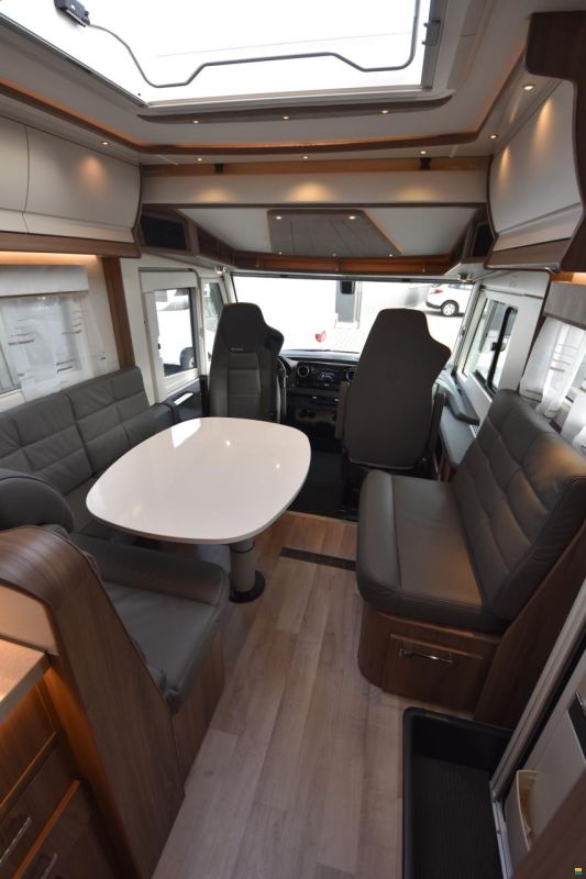 Kabe Imperial i860 LQB 2024