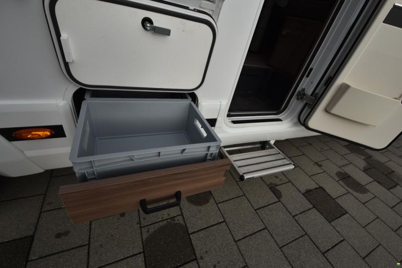 Kabe Imperial i860 LQB 2024