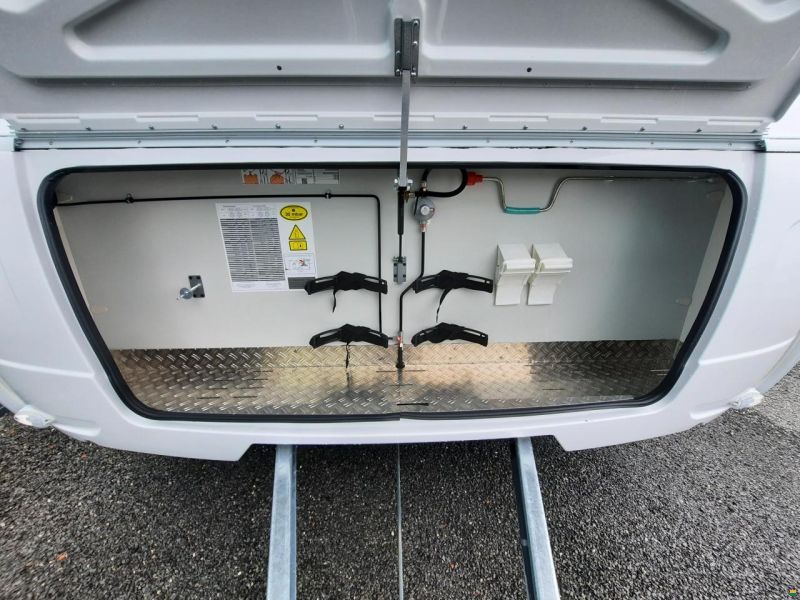 Bürstner Premio 395 TS