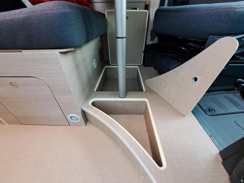 Bürstner Campeo C 640 Black Forest