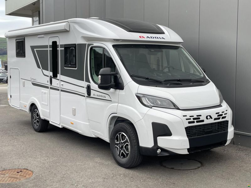 Adria Compact