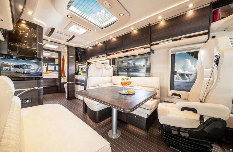 Concorde Carver 850 L