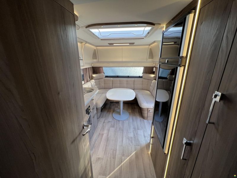 Kabe Royal 560 GLE KS