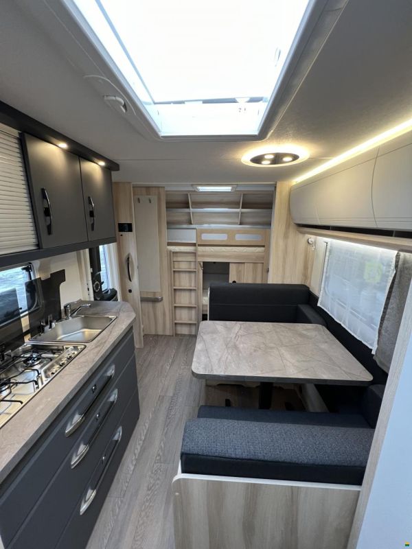 Hobby 540 KMFe De Luxe