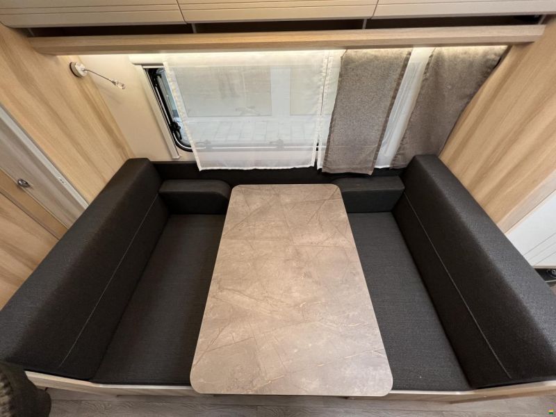 Hobby 540 KMFe De Luxe