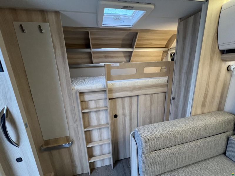 Hobby 540 KMFe De Luxe (O30)