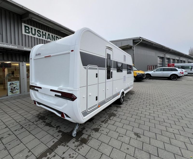 Hobby 540 KMFe De Luxe (O30)