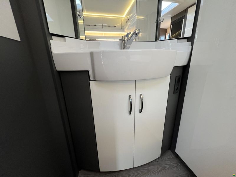 Hobby 560 CFe Excellent