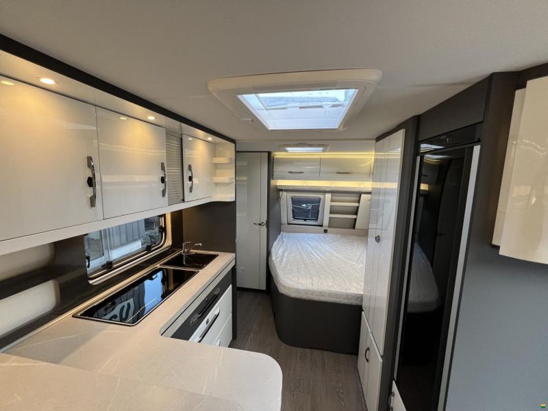 Hobby 560 CFe Excellent