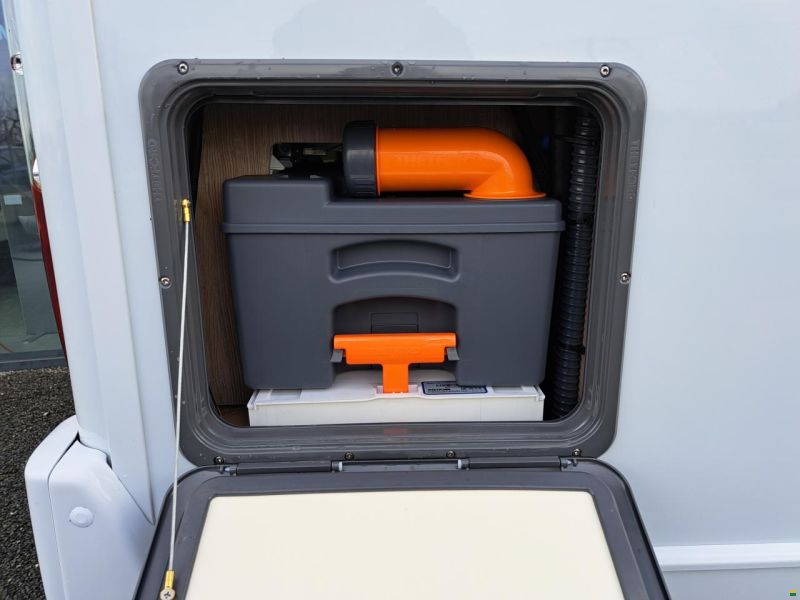 Bürstner Nexxo Van T 569