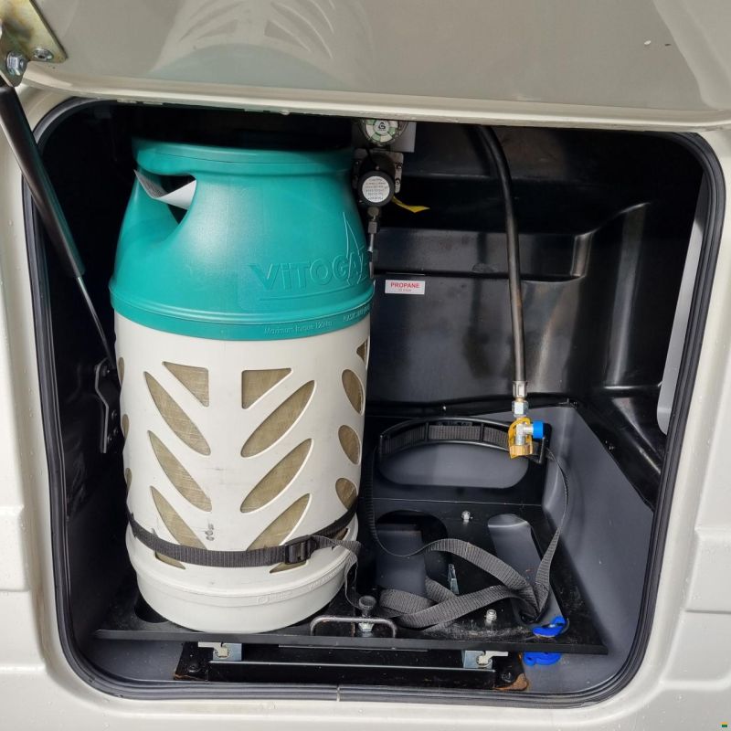 Mercedes Benz PILOTE "Le Voyageur"