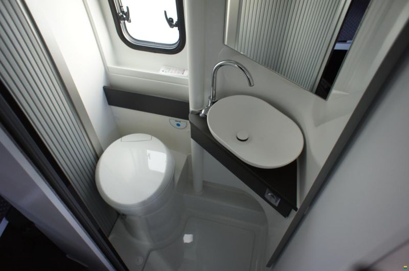 Adria Twin Sports 600 SPB