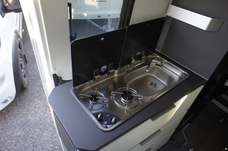 Adria Twin Sports 600 SPB