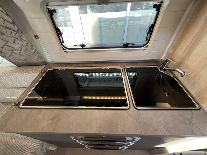 Hobby 460 UFe De Luxe (O03)