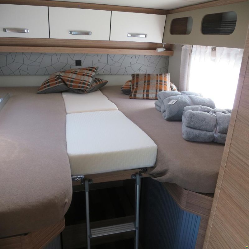 Weinsberg Cara Compact Suite MB 640 MEG