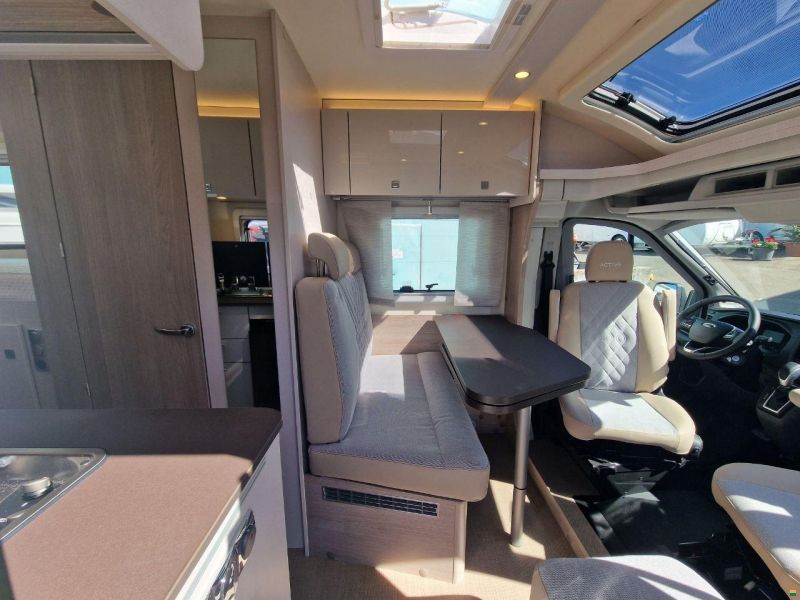 Bürstner Lineo T 620