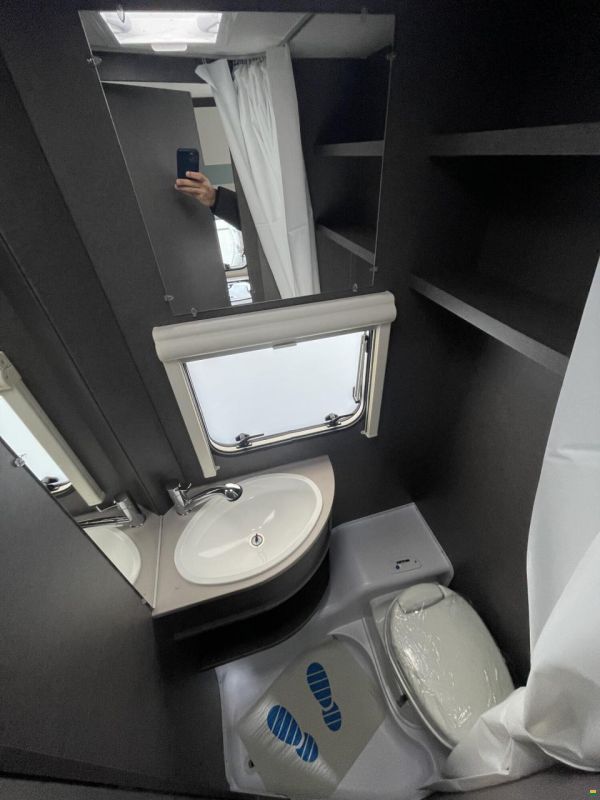 Dethleffs c-joy 460 LE