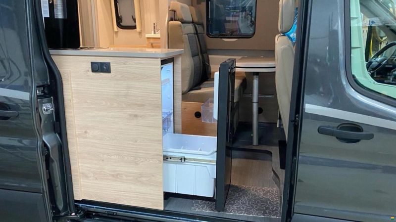 Dethleffs Globetrail Classic 590 DK Ford