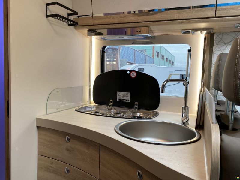 Eura Mobil Integra Line IL 720 EB