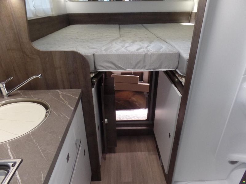 Benimar Yrteo Premium Y861 Aut