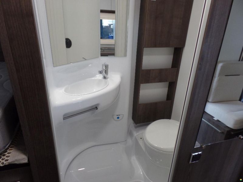 Benimar Yrteo Premium Y861 Aut