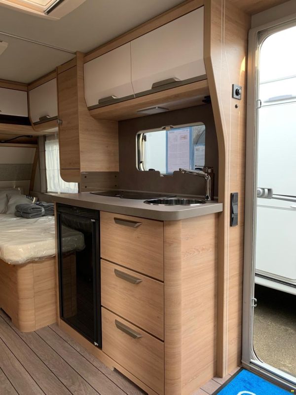 Knaus Südwind 460 EU 60 Year Edition