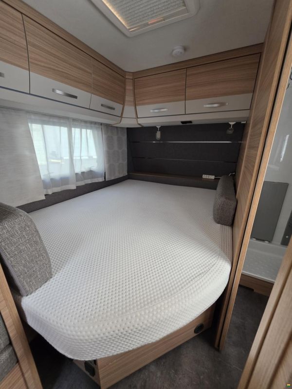 Dethleffs Camper 730 FKR