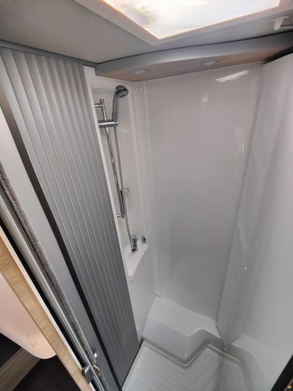 Knaus Van TI Plus 650 MEG Plat. Selec.