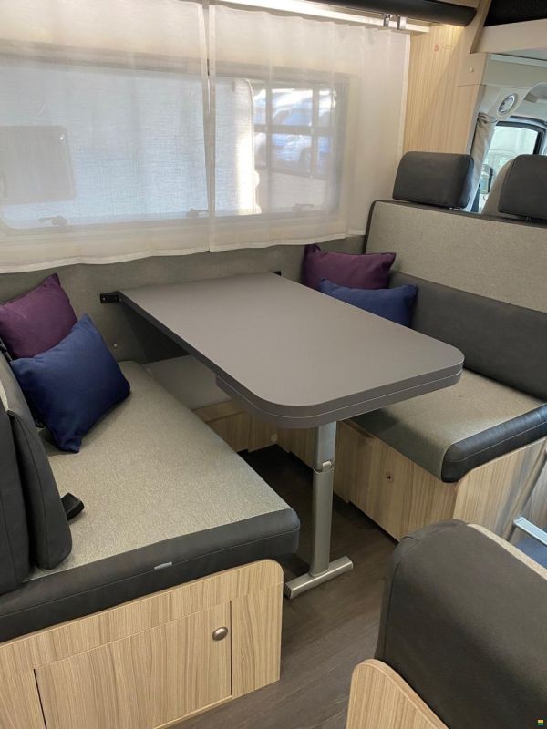 Adria SUNLIVING A 70DK