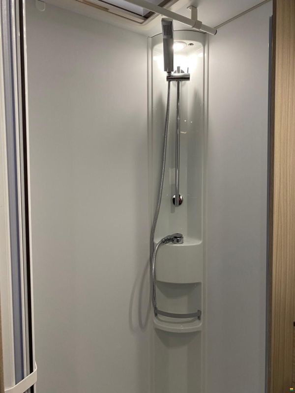 Adria SUNLIVING A 70DK