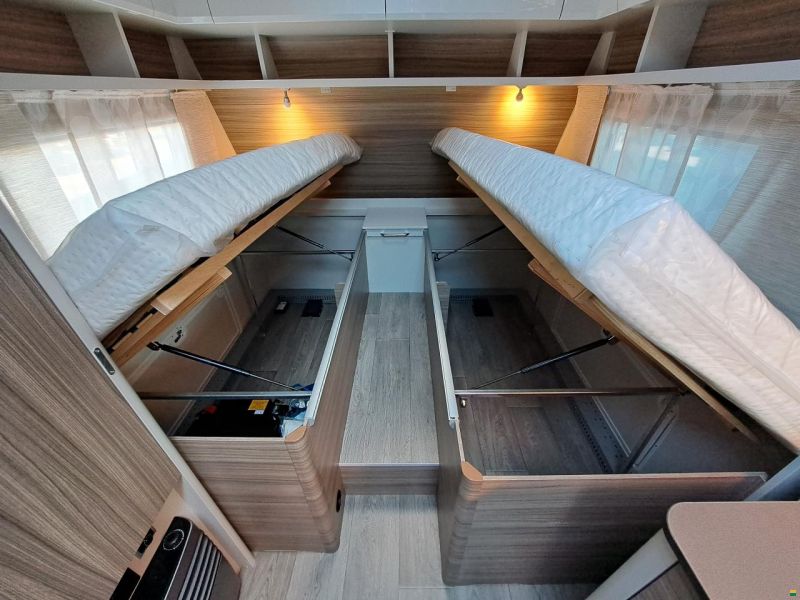 Bürstner Averso Plus 520 TL