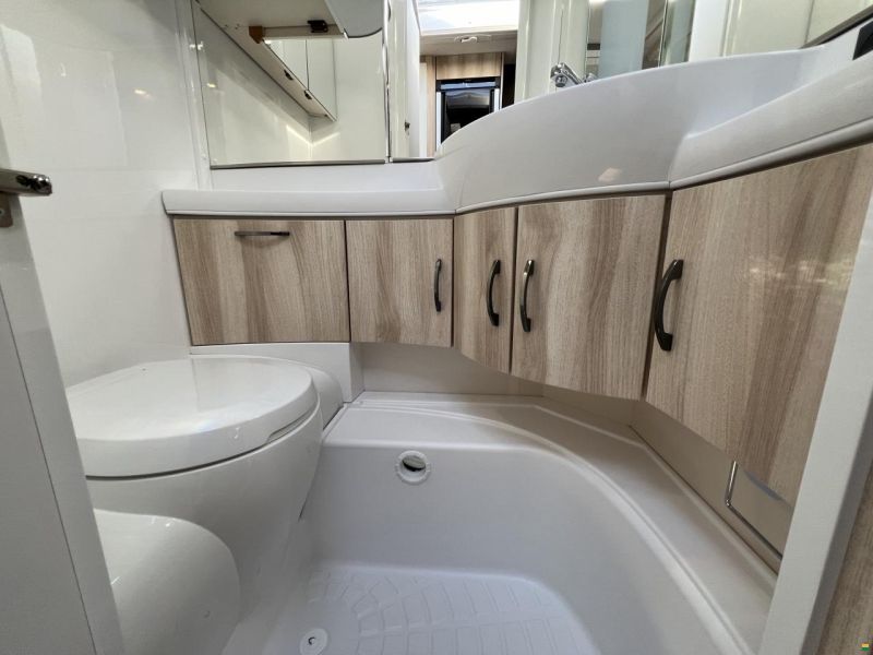 Hobby 515 UHK De Luxe (O15)