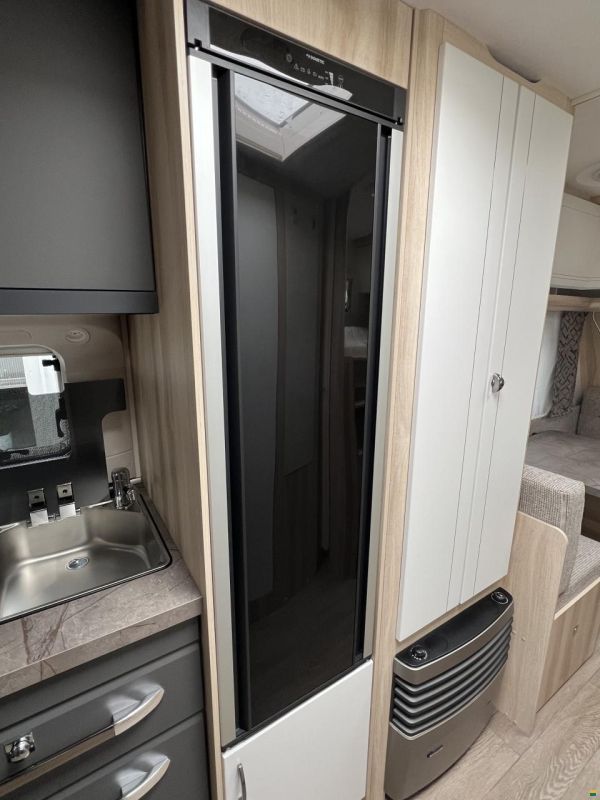 Hobby 515 UHK De Luxe (O16)